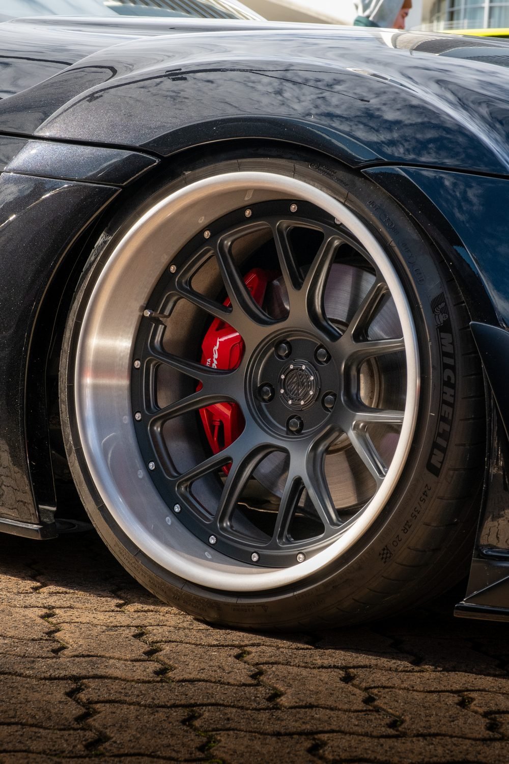 Feature car and track photography in Sydney, shot at dusk and after dark (frame 25 of 46)