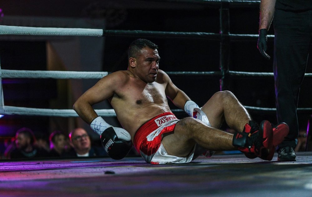 Ringside boxing photography at a Sydney fight night, shot in venue lighting (frame 13 of 24)