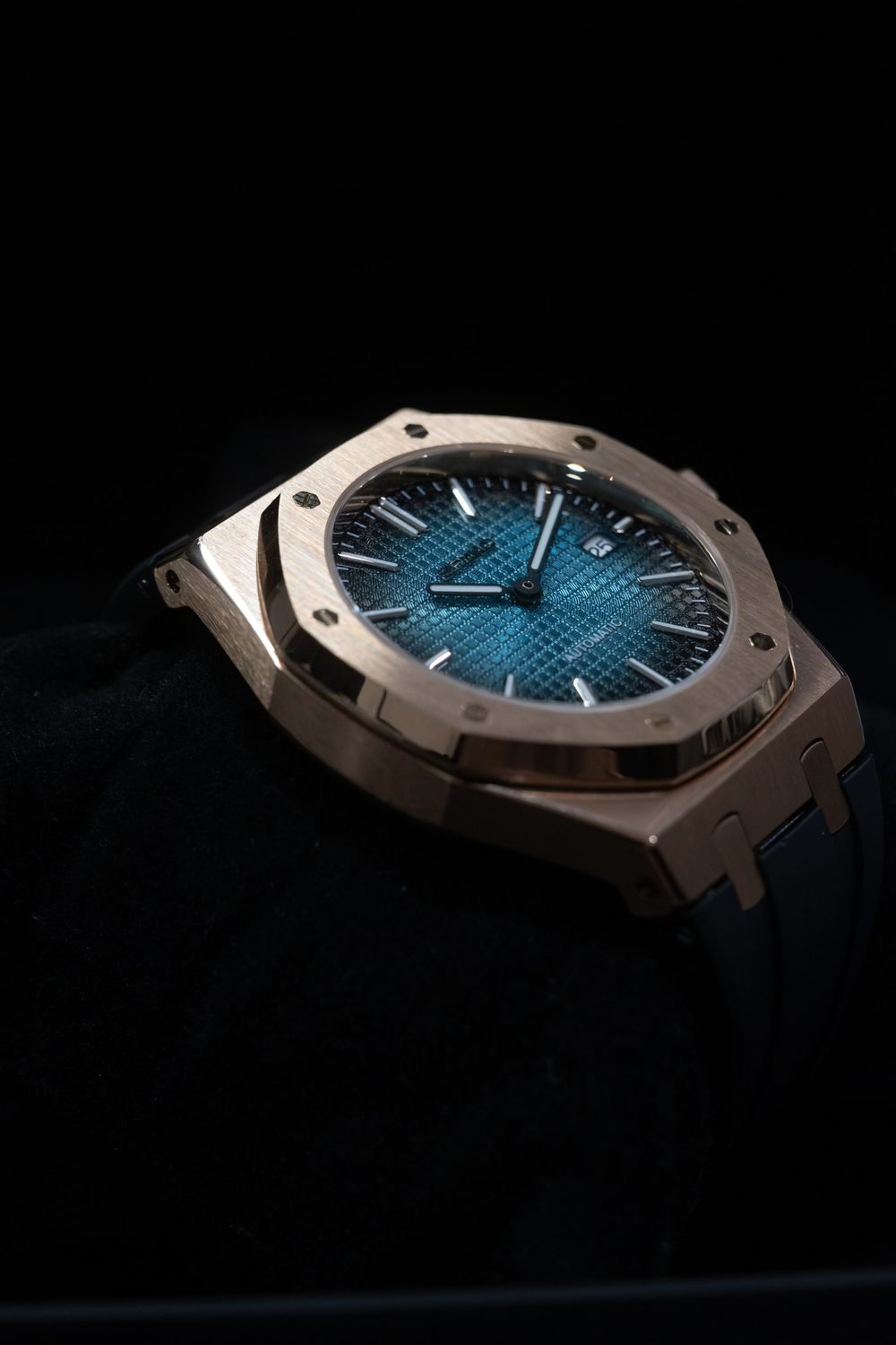 Studio watch photography, lit for steel, sapphire and lacquer on a black ground (frame 9 of 12)